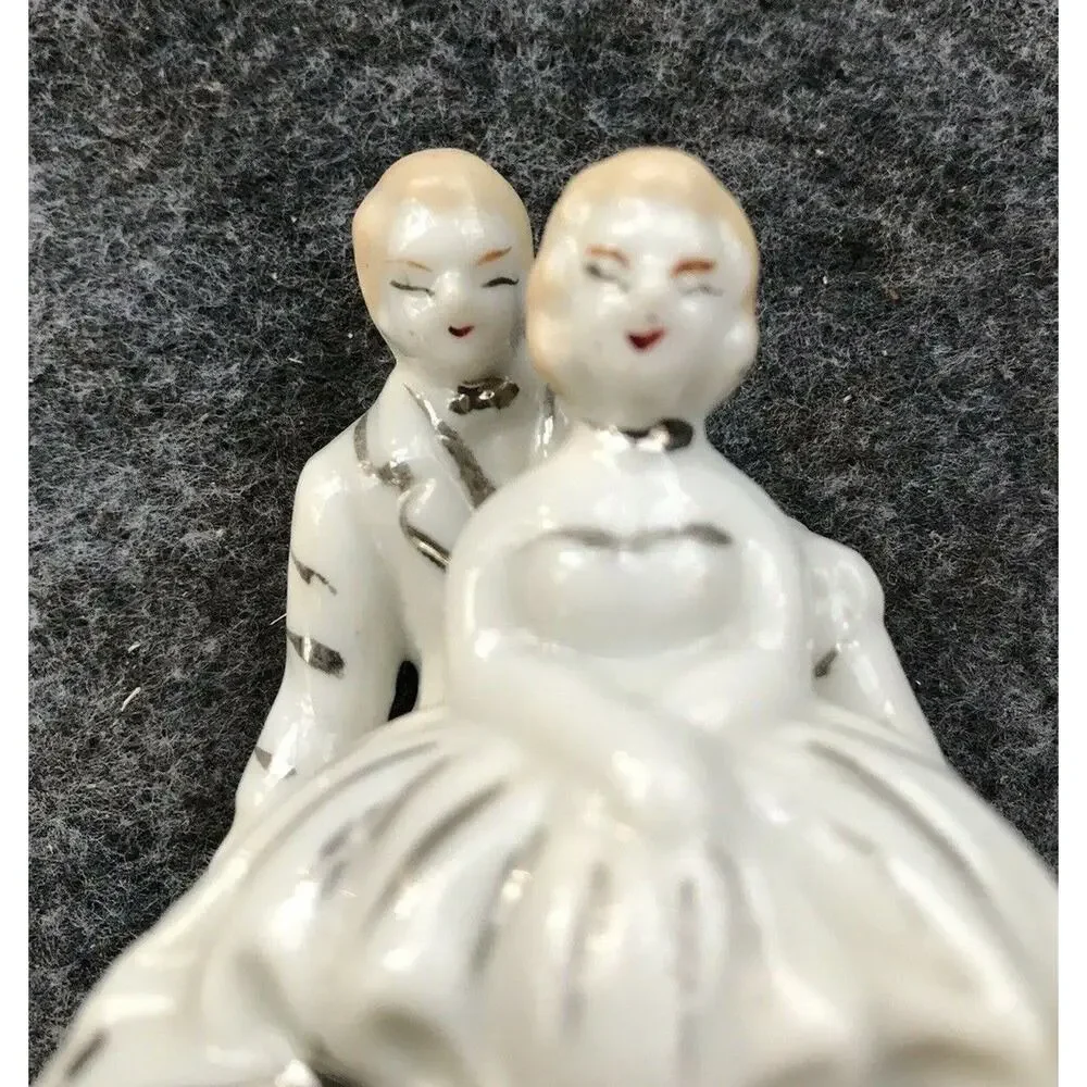A National Supply Compan Romantic Couple Figurine Vintage Gift Anniversary